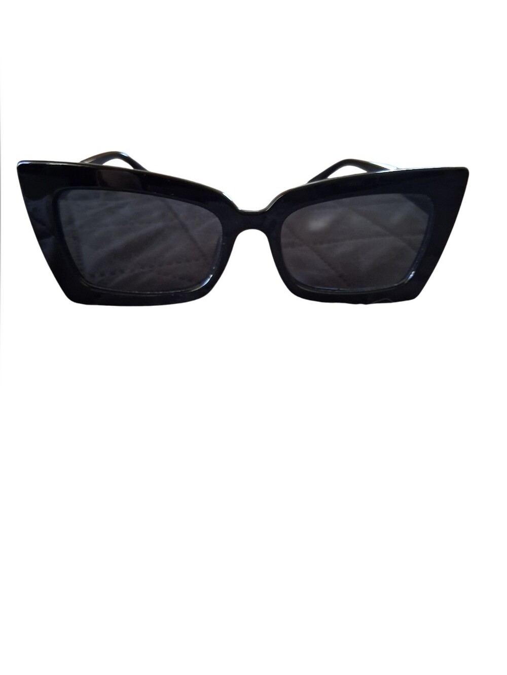 Edgy Black Cat-Eye Sunglasses